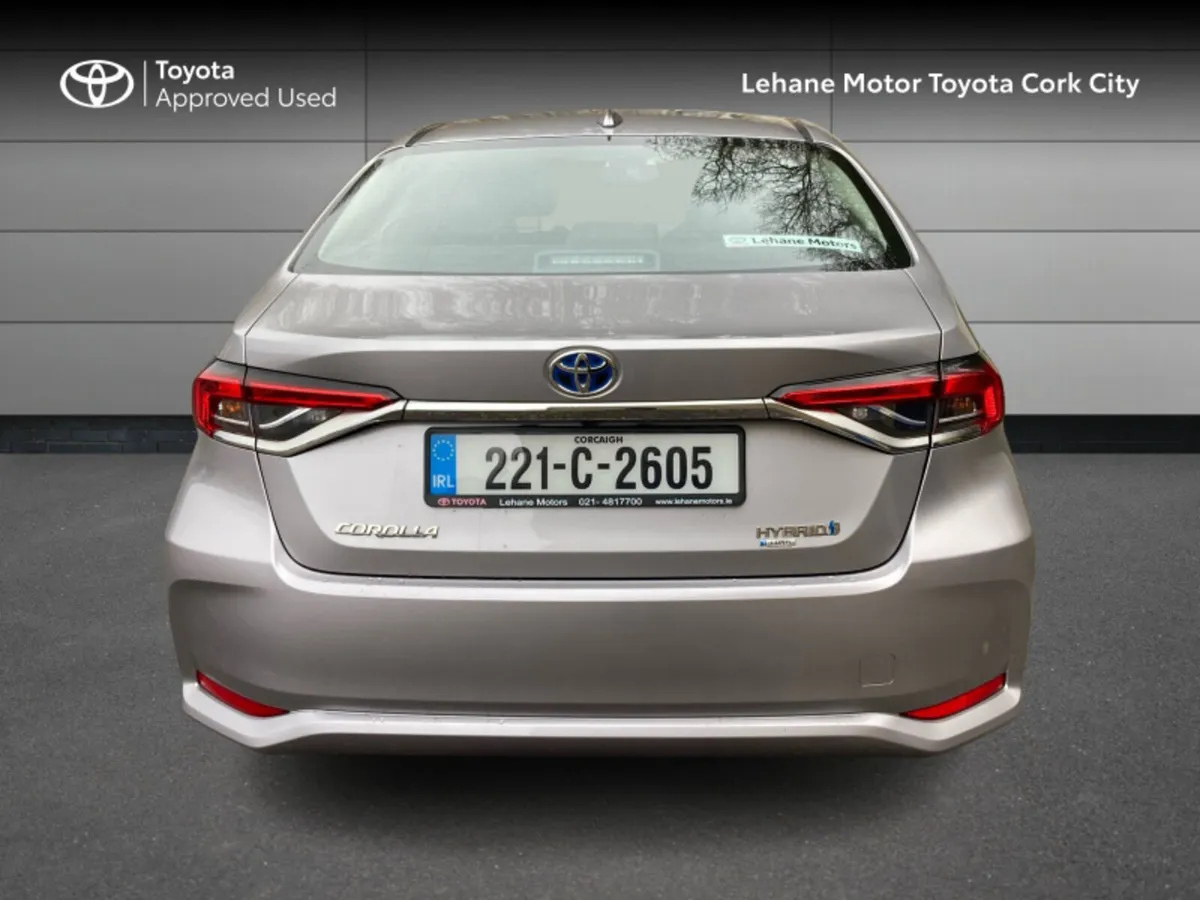Toyota Corolla HYB LUNA SALOON 4DR AUTO - Image 4