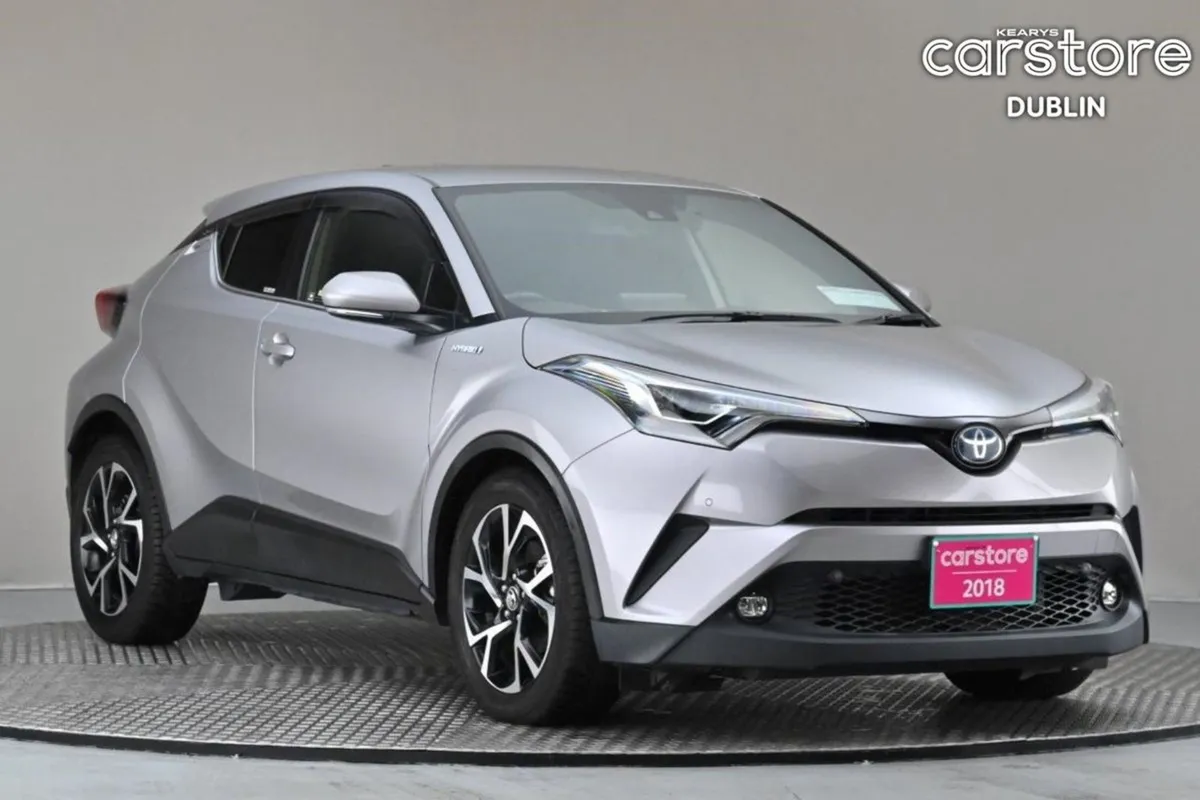 Toyota C-HR 1.8 Hybrid  reverse Cam android Car P - Image 1