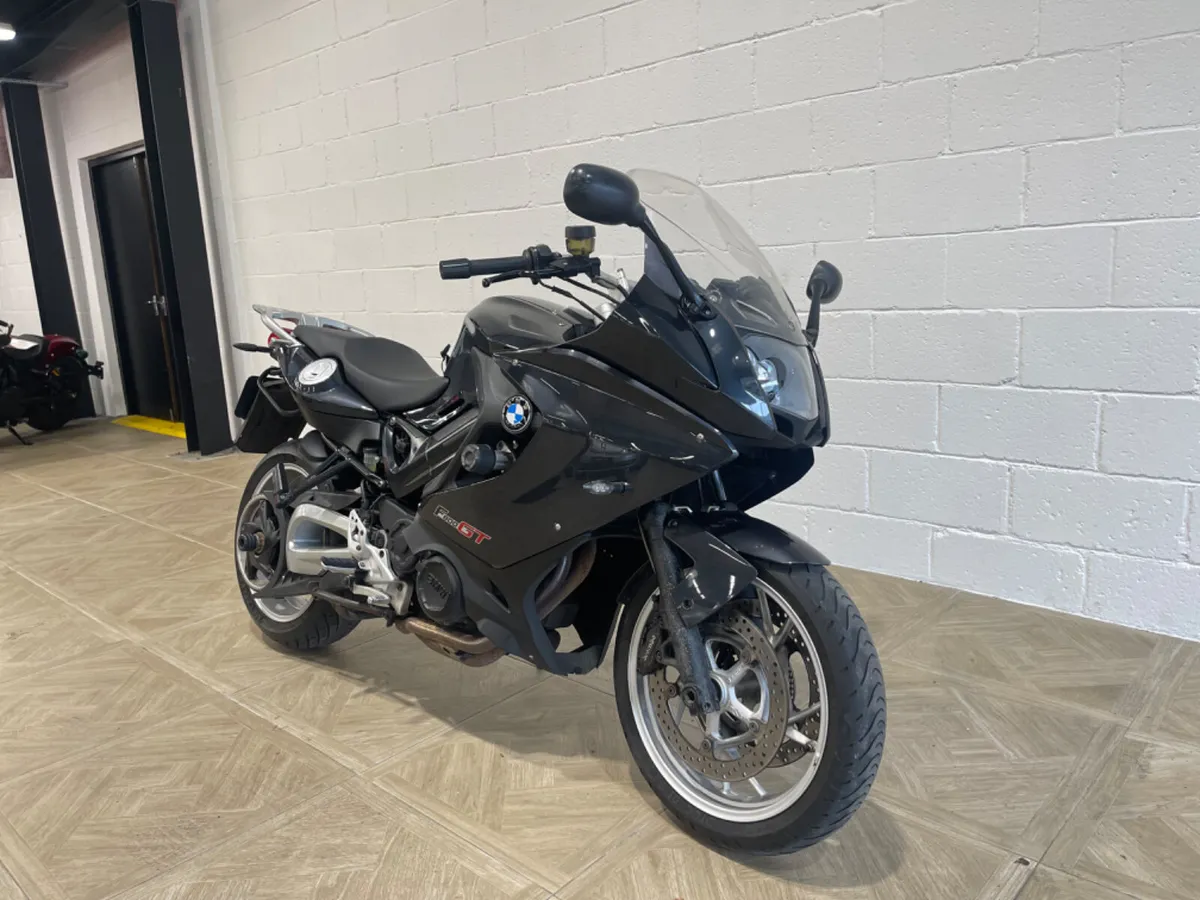 BMW F 800 GT 2013 - Image 2