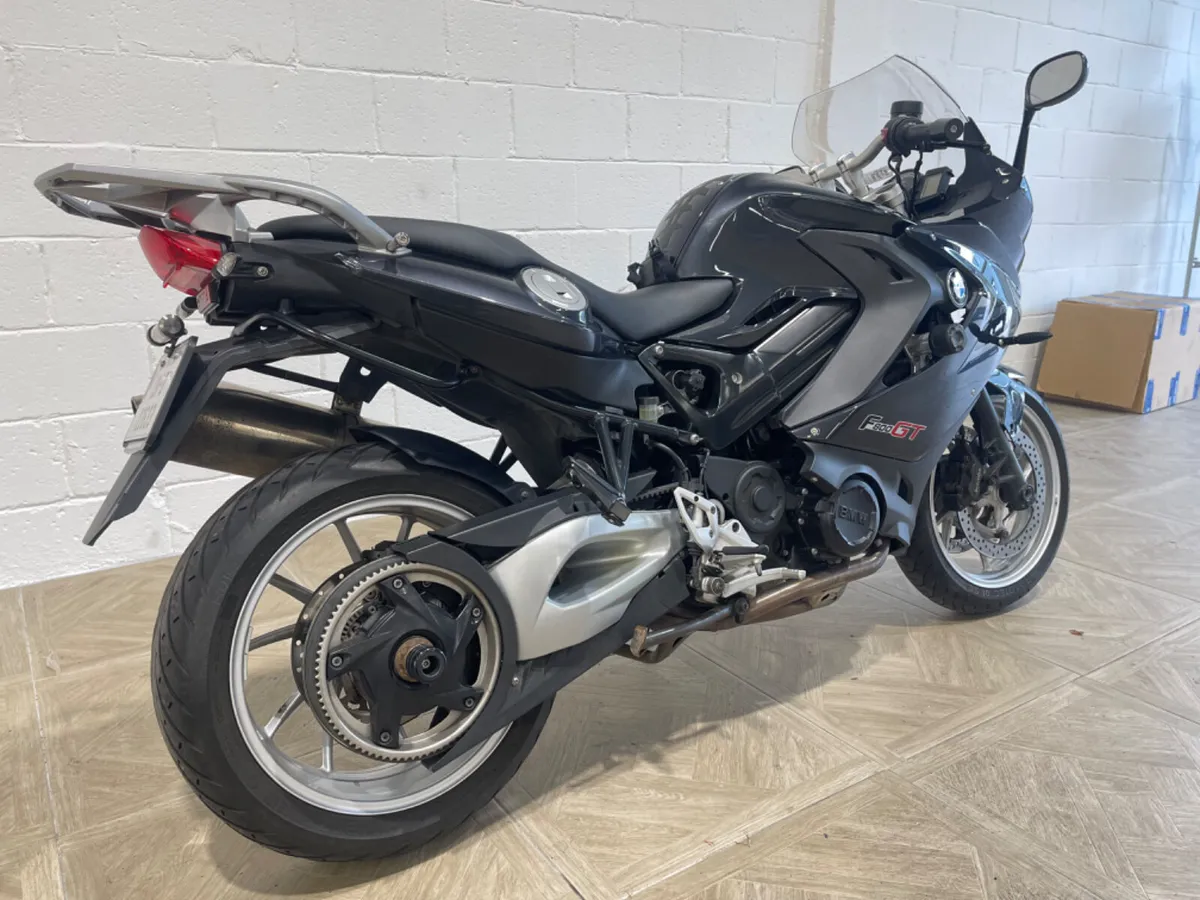 BMW F 800 GT 2013 - Image 4