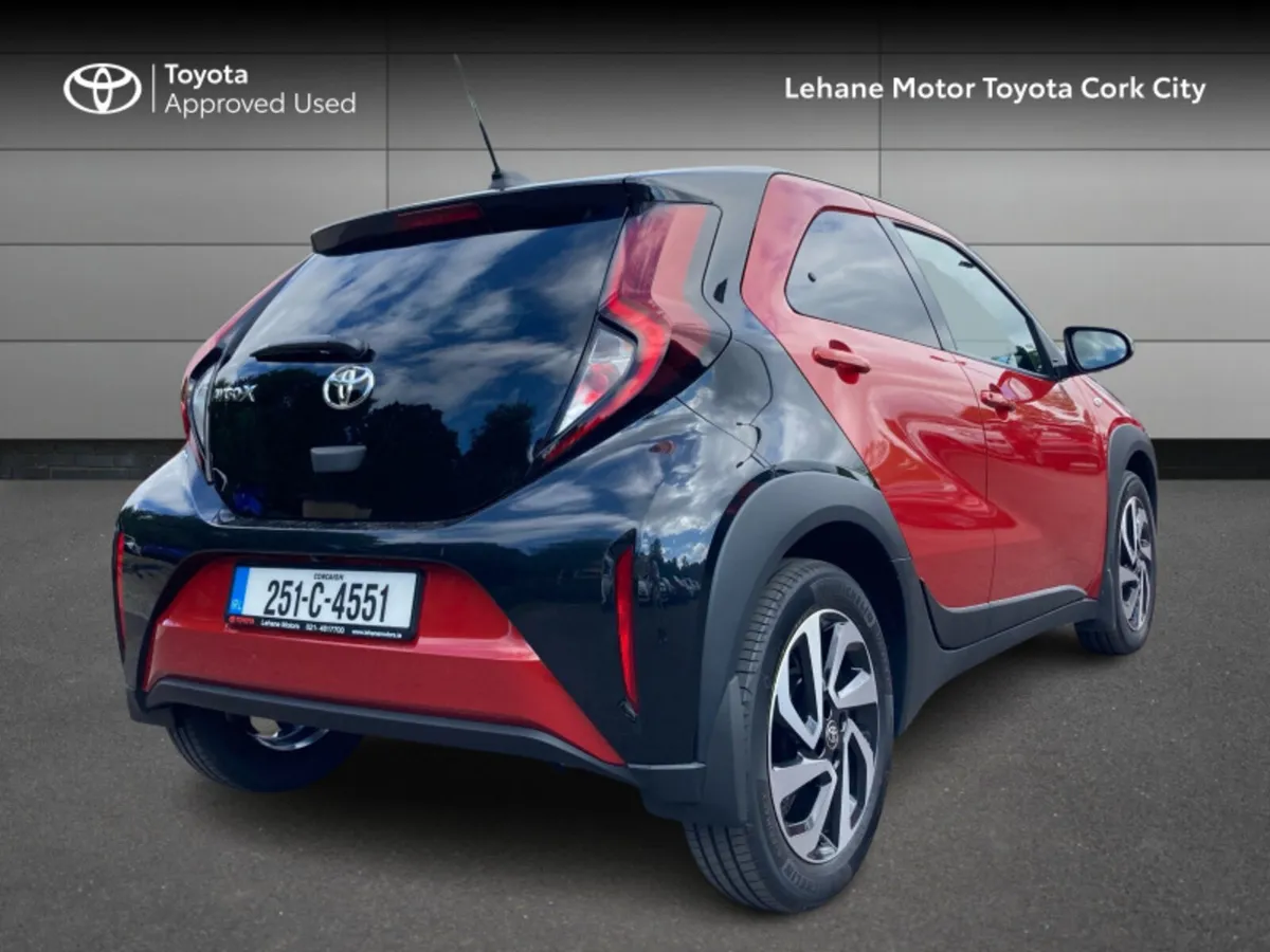 Toyota Aygo X 1.0 - Image 2