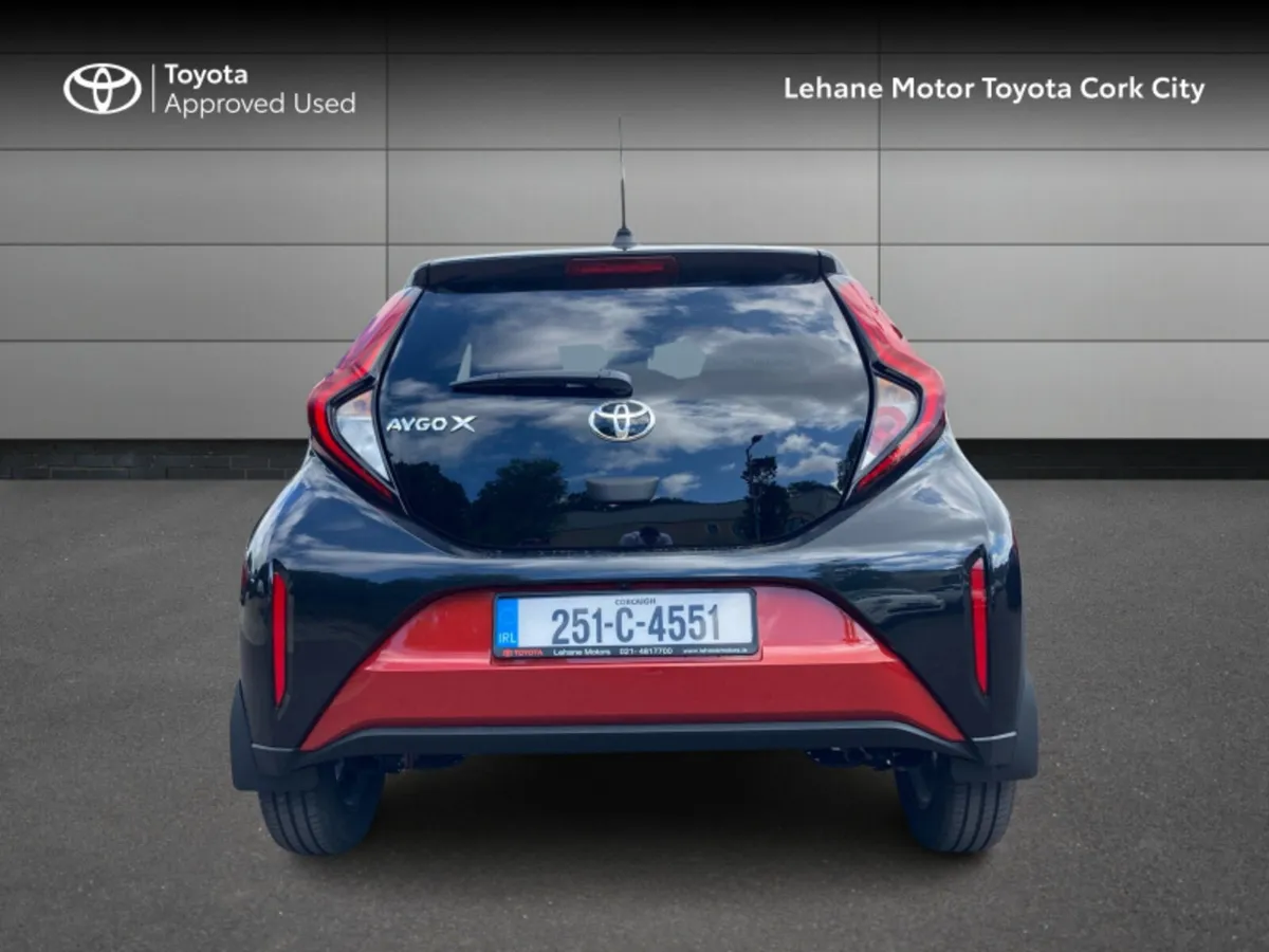Toyota Aygo X 1.0 - Image 4