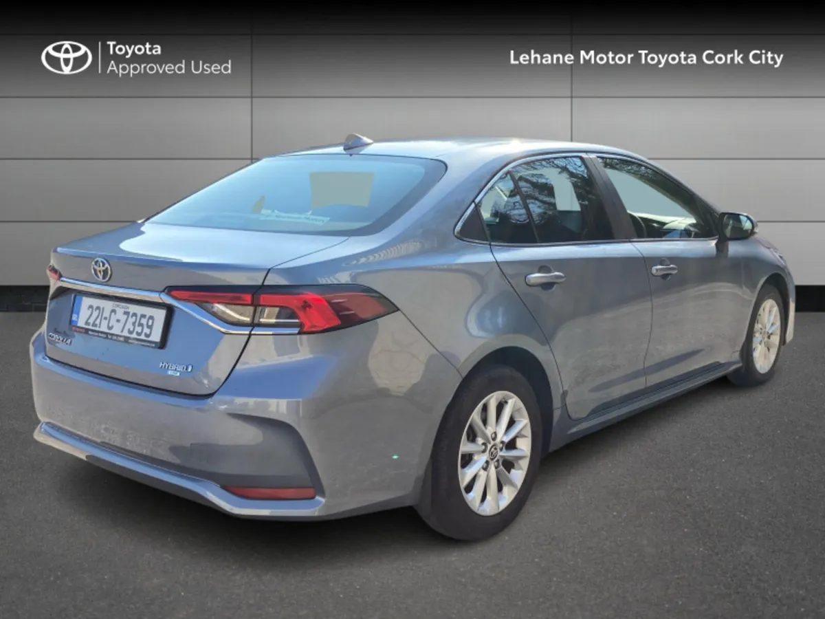 Toyota Corolla LUNA 4DR AUTO HYBRID - Image 2