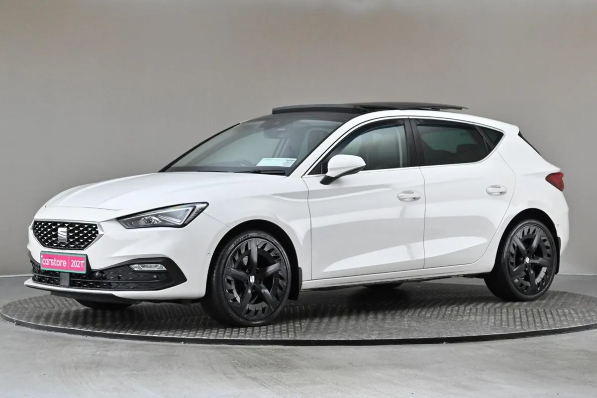 SEAT Leon 2.0tdi DSG 150BHP Xcelence   pan Roof 1 - Image 4