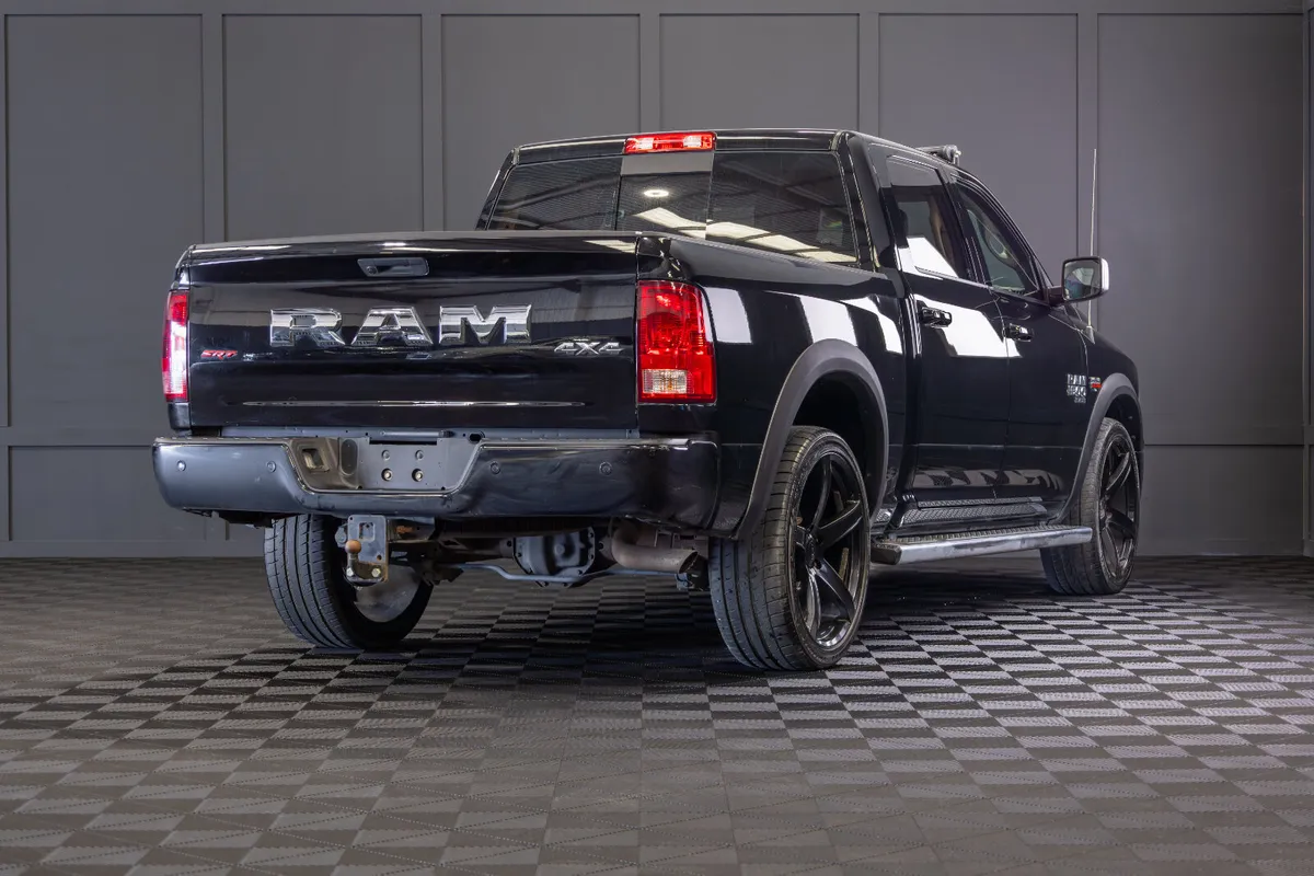 2022 Dodge Ram 1500 LHD 5 Seat N1 Crewcab - Image 3