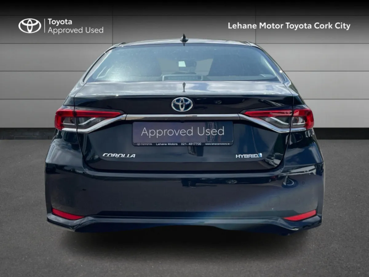 Toyota Corolla HYB LUNA SALOON 4DR AUTO HYBRID - Image 4