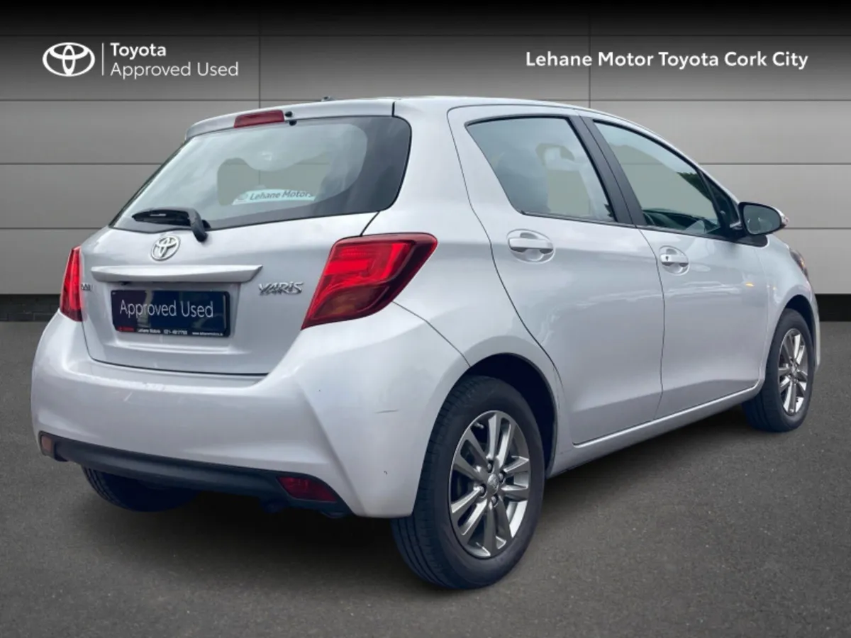 Toyota Yaris 1.0 LUNA 4DR - Image 2