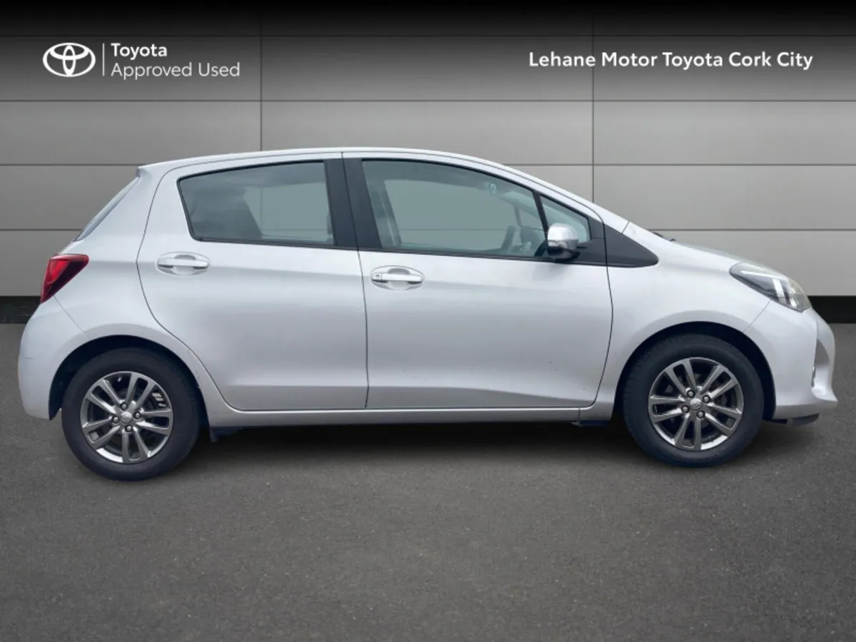 Toyota Yaris 1.0 LUNA 4DR - Image 3
