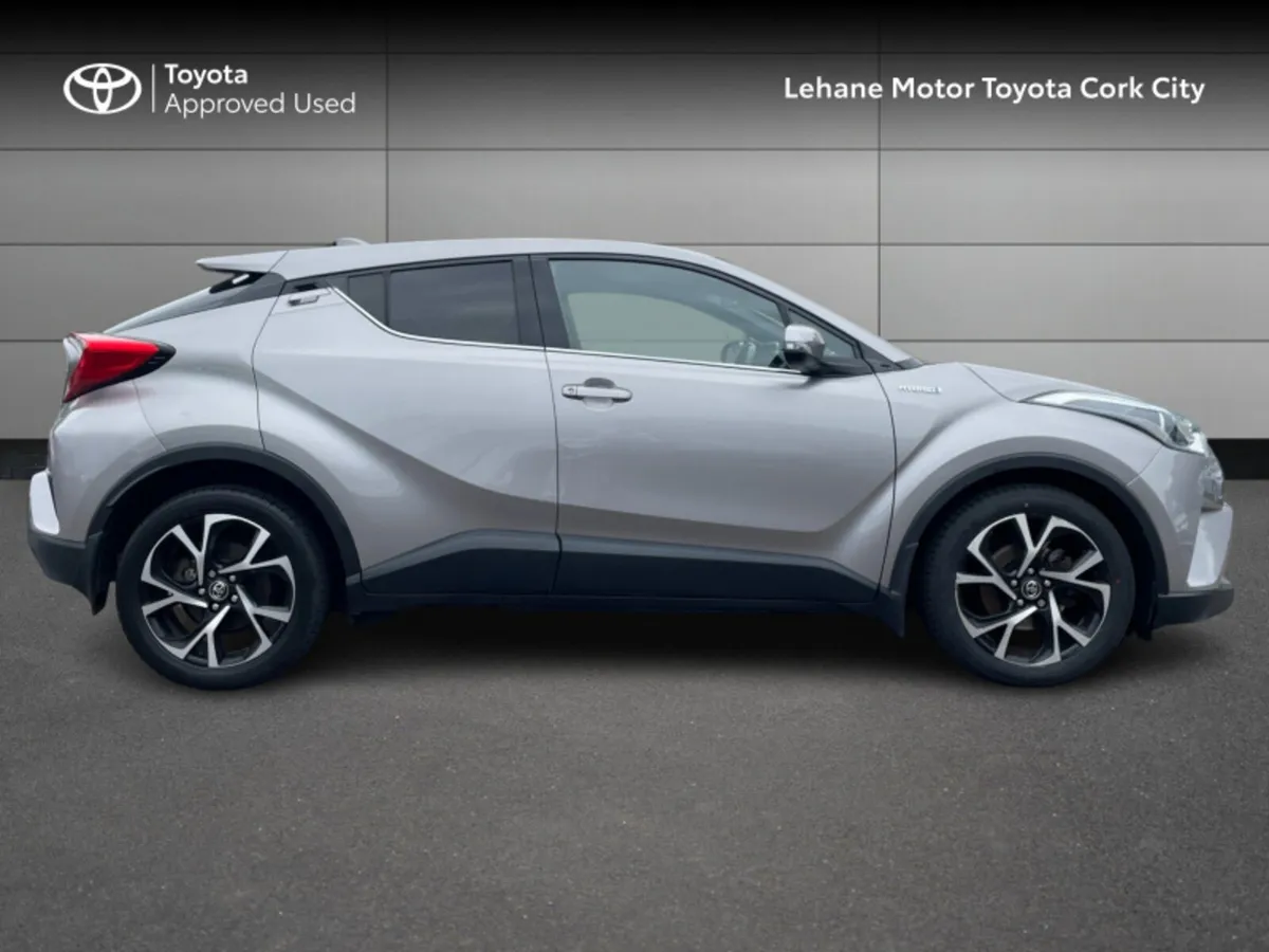 Toyota C-HR HYBRID SPORT 4DR AUTO - Image 3