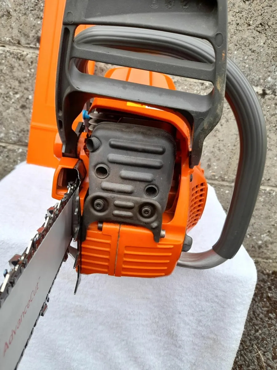 Selling Chainsaw - Image 2