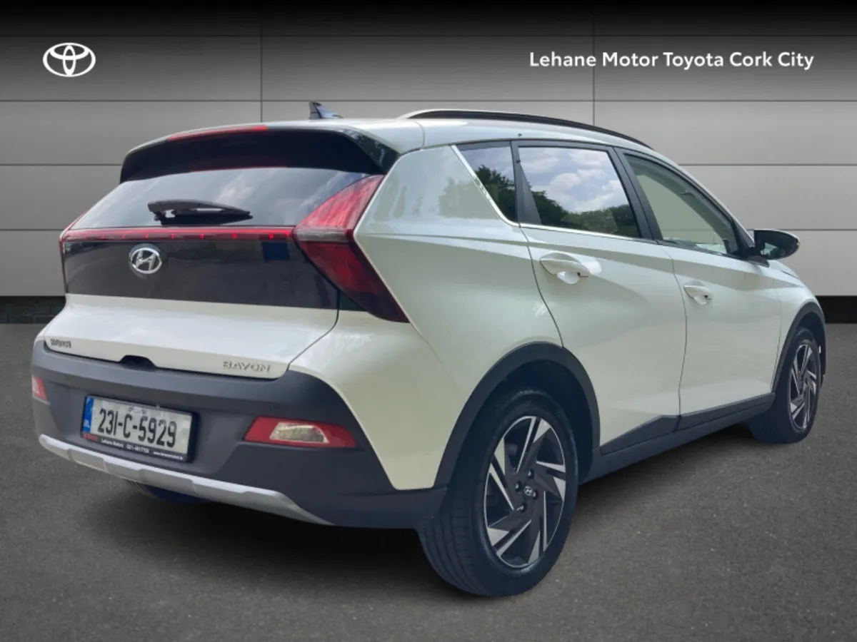 Hyundai Bayon EXECUTIVE AUTOMATIC 5DR AUTO - Image 2