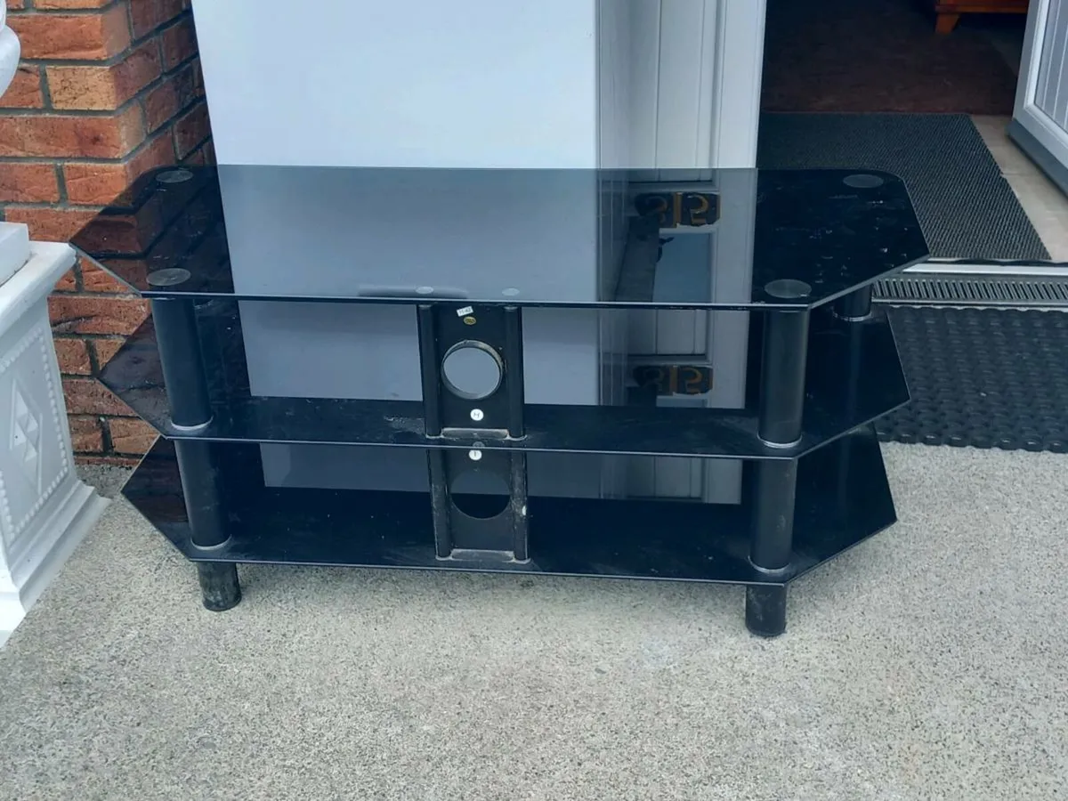 Tv stand - Image 2