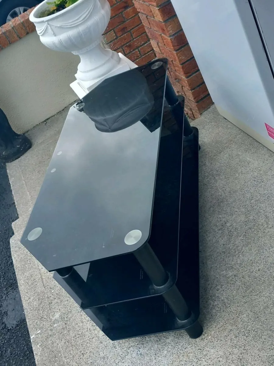 Tv stand - Image 4