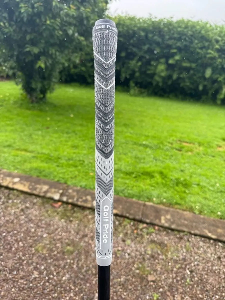 Cobra King Tec Utility 3 iron - Image 4