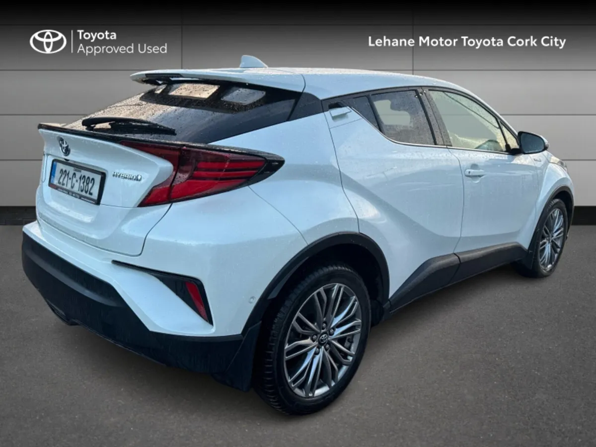 Toyota C-HR HYBRID SOL - Image 2