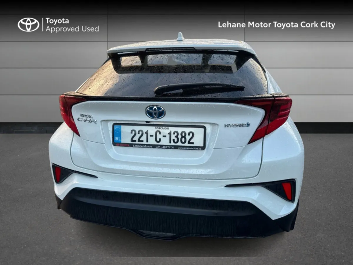 Toyota C-HR HYBRID SOL - Image 4