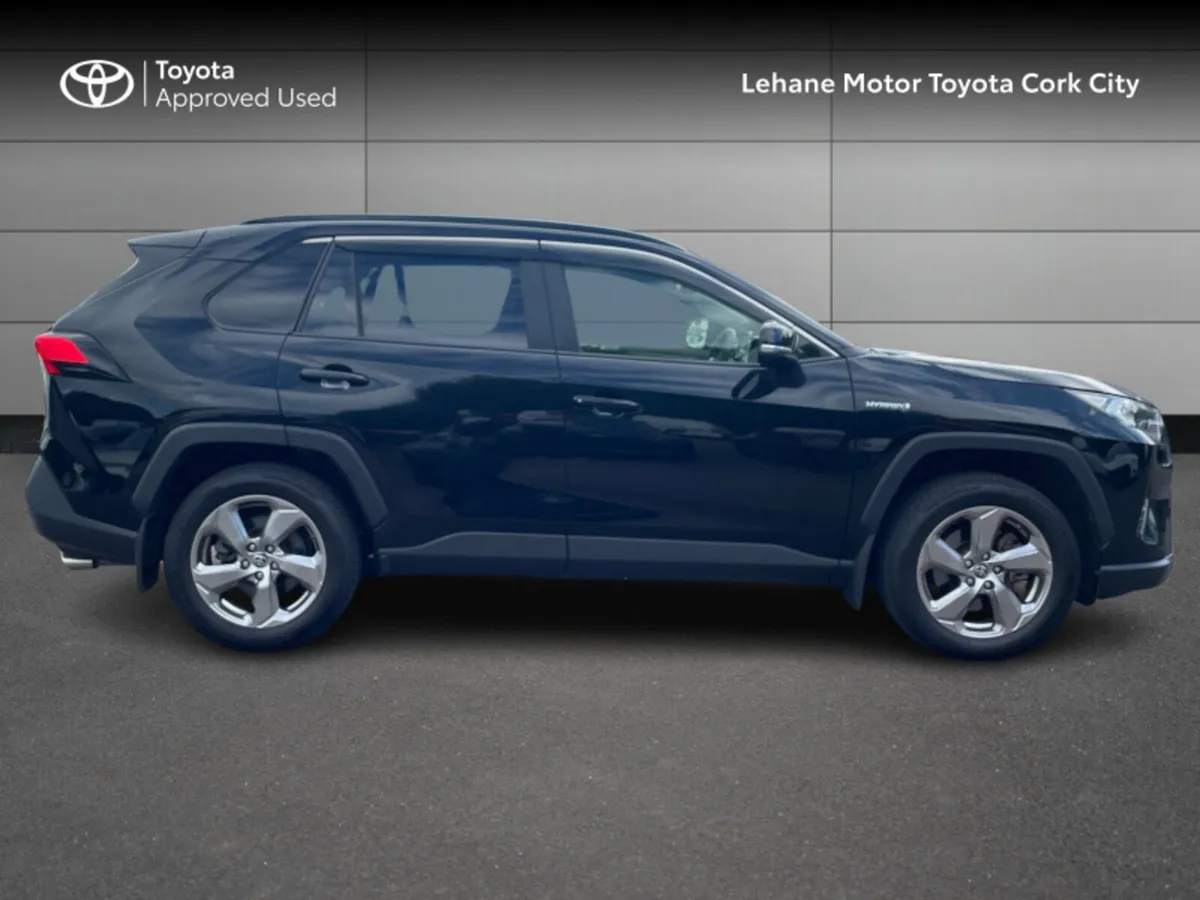 Toyota RAV4 RAV4 HYBRID SOL 4DR AUTO - Image 3
