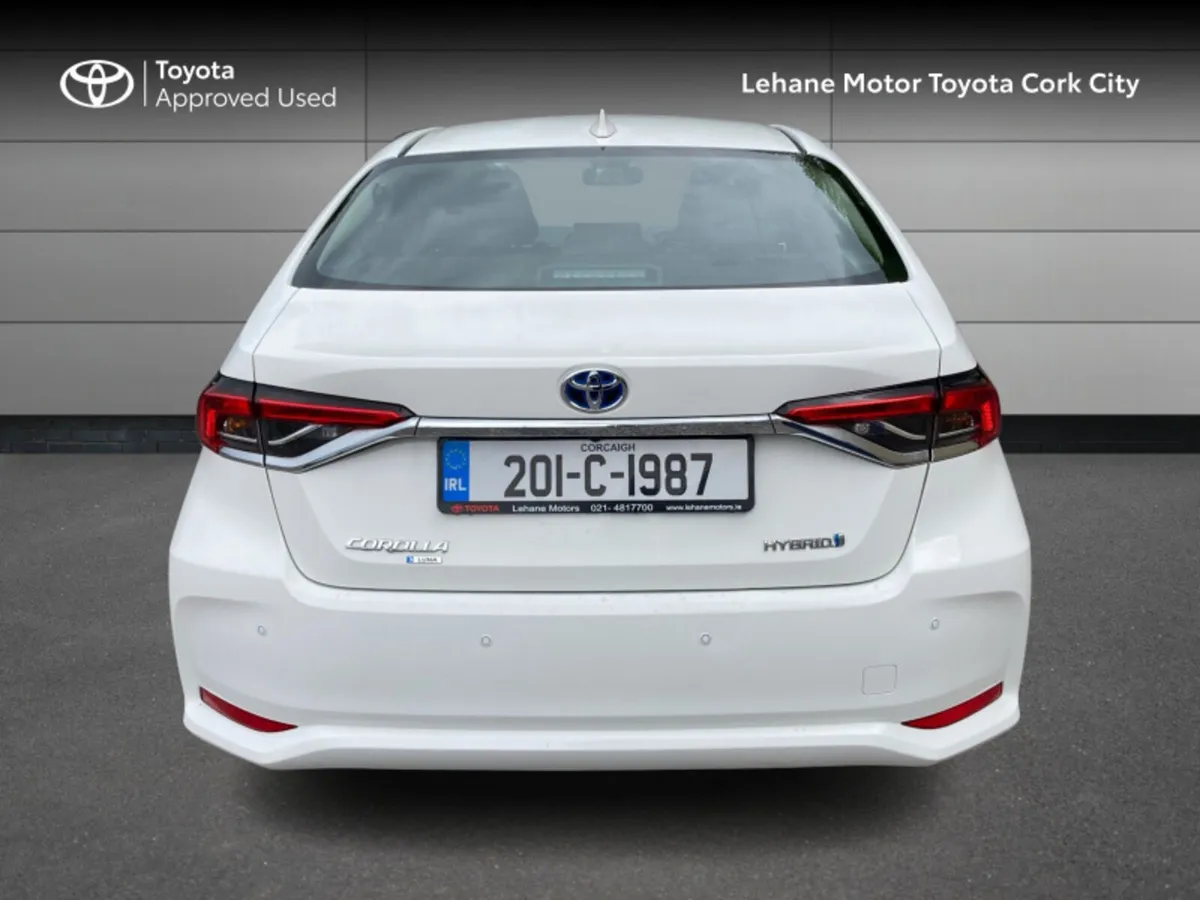 Toyota Corolla COROLLA HYBRID LUNA SAL - Image 4