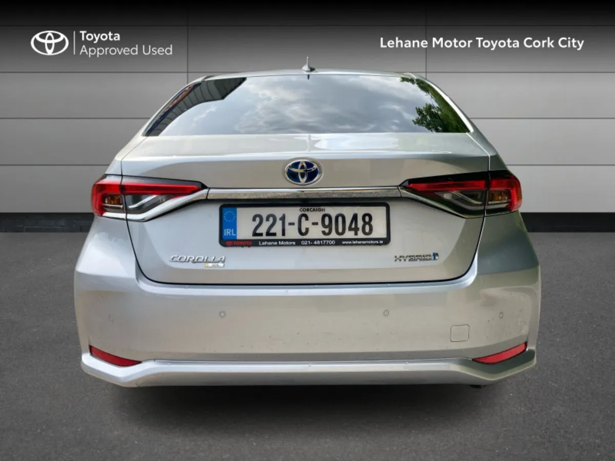 Toyota Corolla SOL SALOON 4DR AUTO HYBRID - Image 4