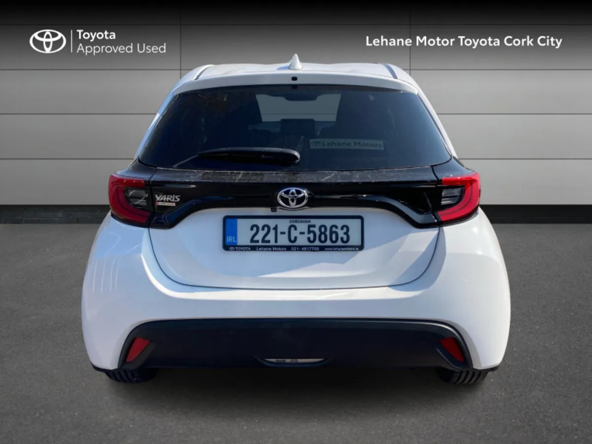 Toyota Yaris 1.0P LUNA SPORT - Image 4