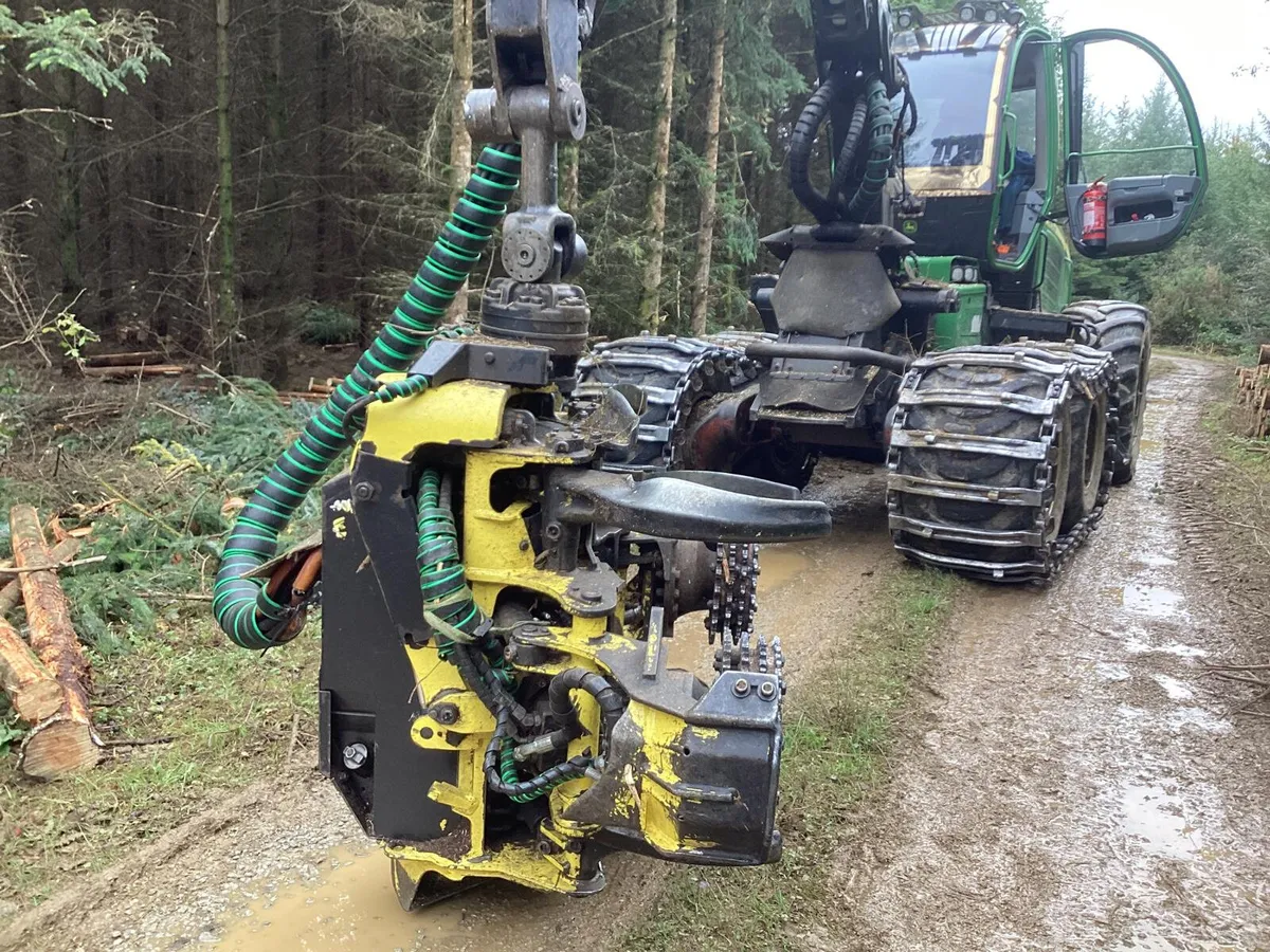 John Deere 1170E - Image 1