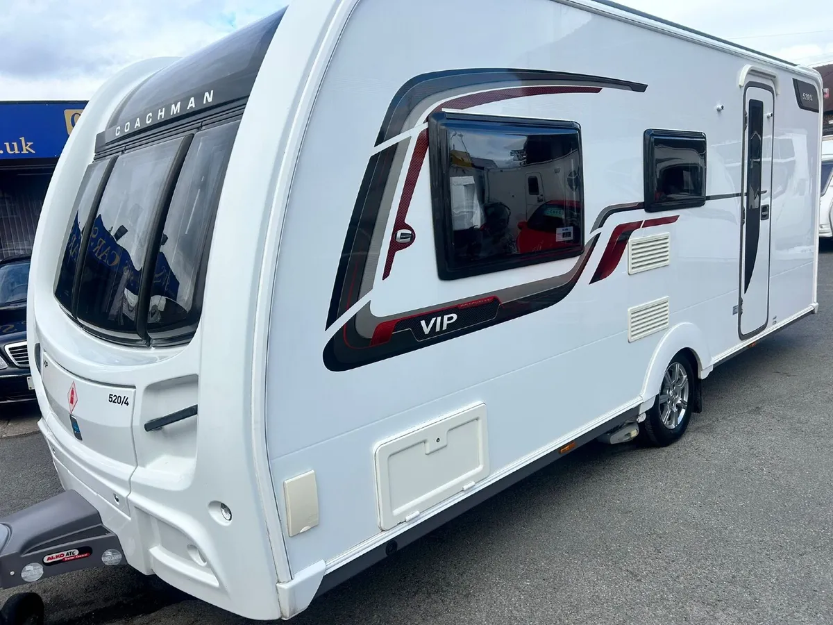 2015  Coachman VIP 520/4  | 4 Berth Side Dinette - Image 1