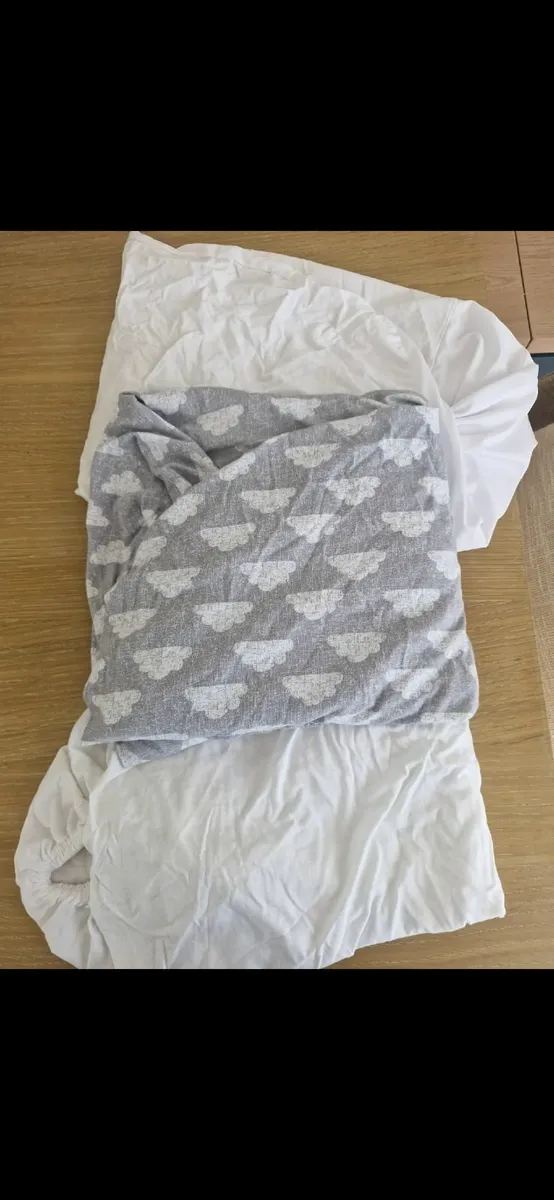 Cot sheets - Image 2