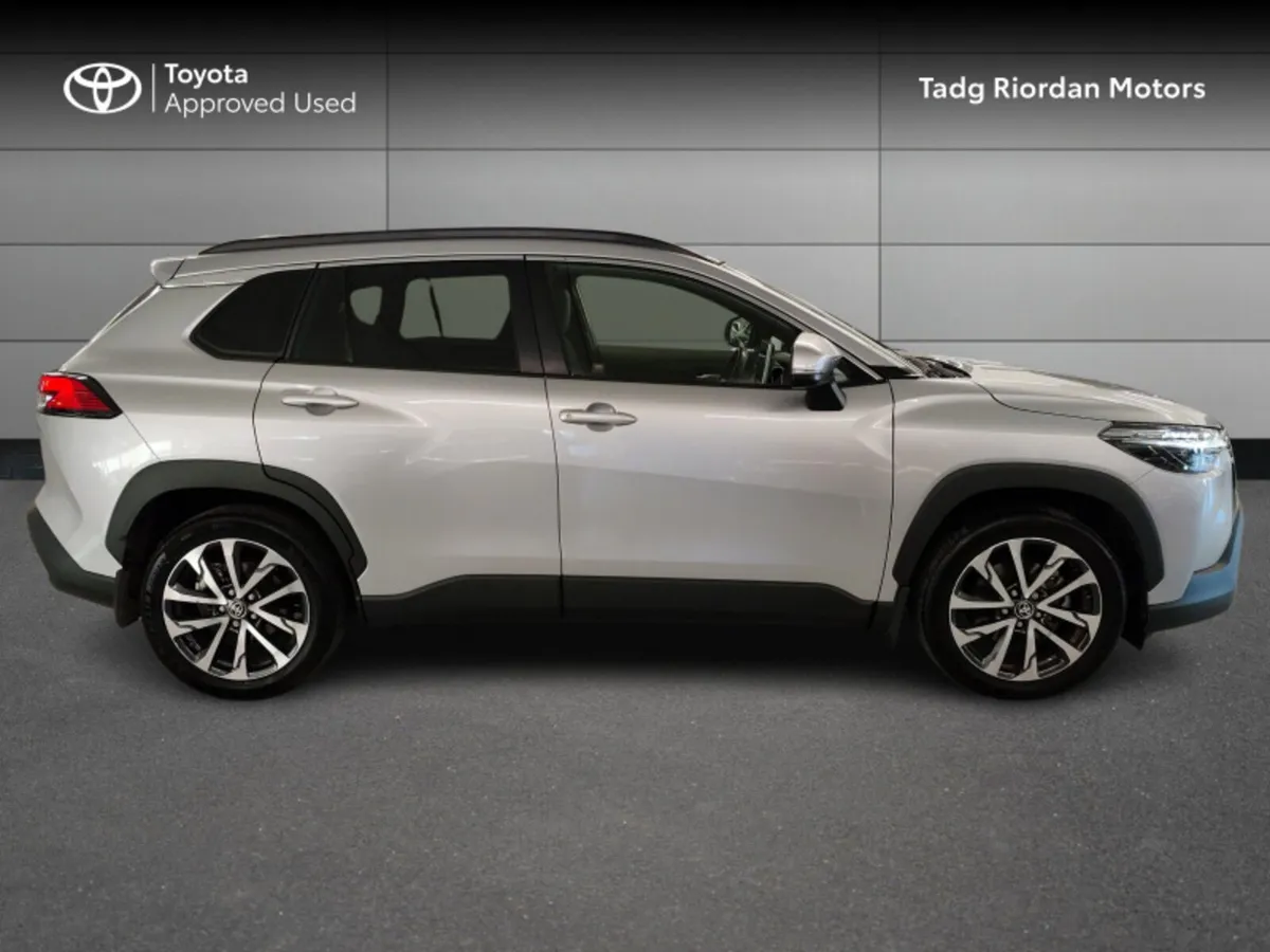 Toyota Corolla Cross SOL 2.0 - Image 3