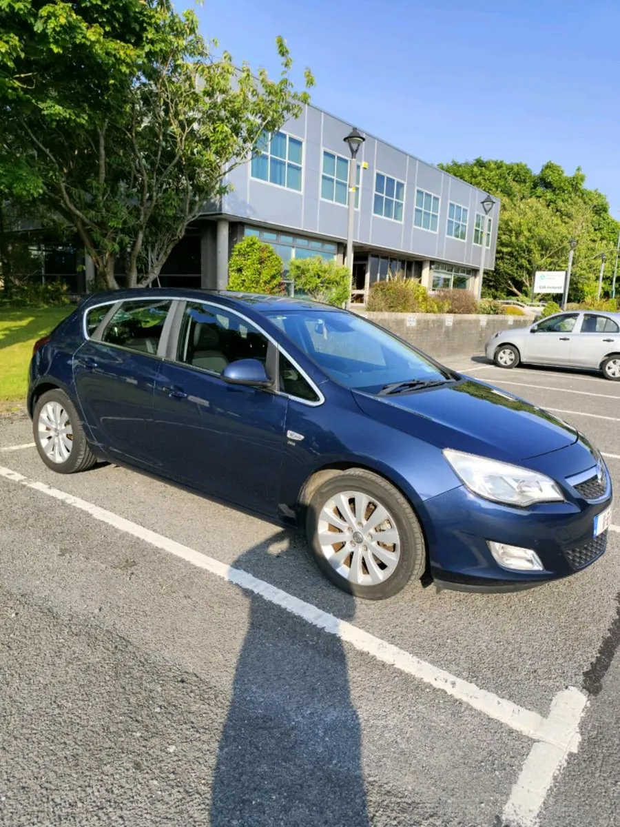 2011 Astra 1.7 CDTI (110bhp) Low Mileage - Image 4