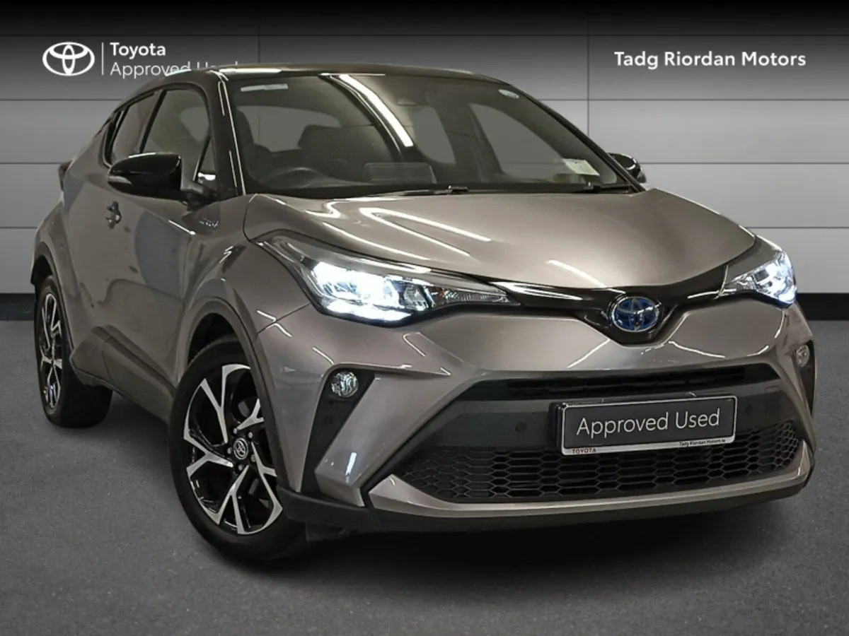 Toyota C-HR 1.8 HYBRID SPORT BI- - Image 1