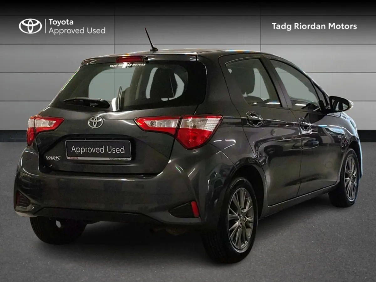 Toyota Yaris 1.0 5DR LUNA - Image 2