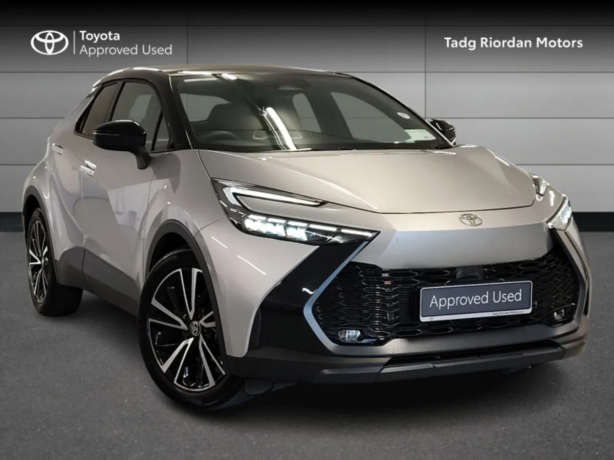 Toyota C-HR HYBRID SOL - Image 1