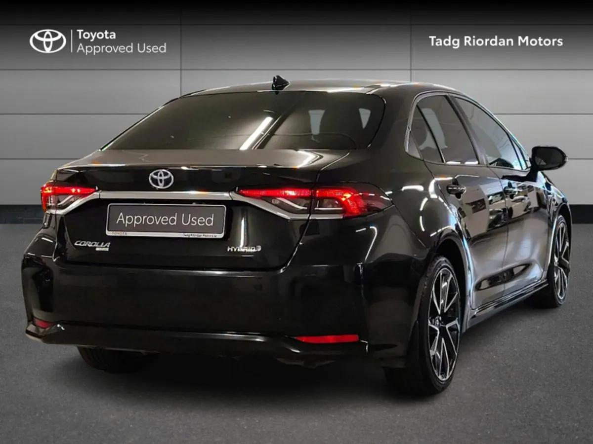 Toyota Corolla HYBRID SOL SALOON - Image 2