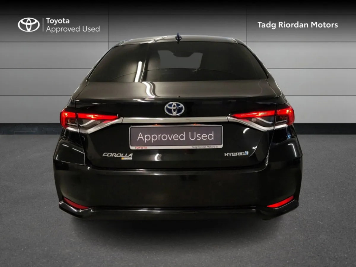 Toyota Corolla HYBRID SOL SALOON - Image 4