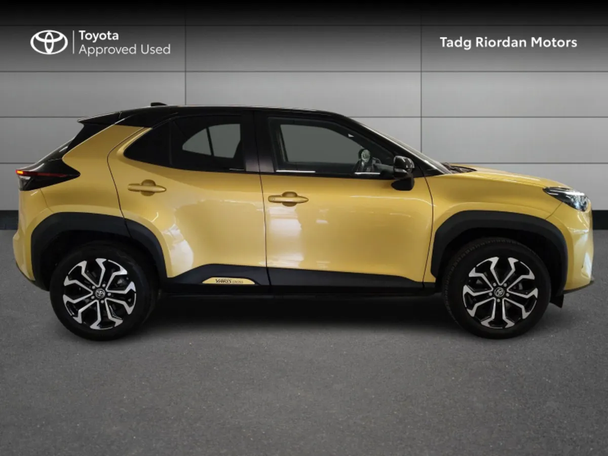 Toyota Yaris Cross LUNA SPORT 4DR AUTO *PRICE REDU - Image 3