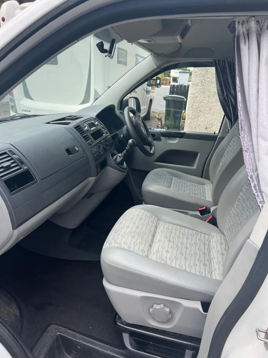 VW 2013,1 OWNER,FULL SERVICE HISTORY 70,000 miles - Image 4