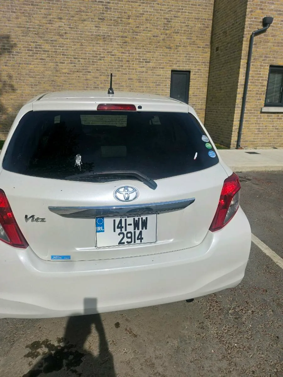Toyota vitz 1.3 automatic - Image 3
