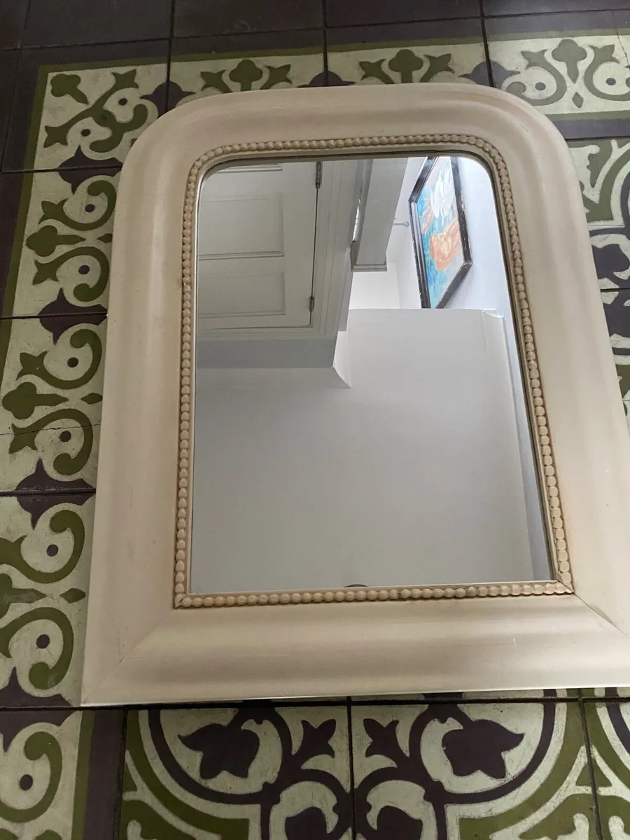 Mirror - Image 1