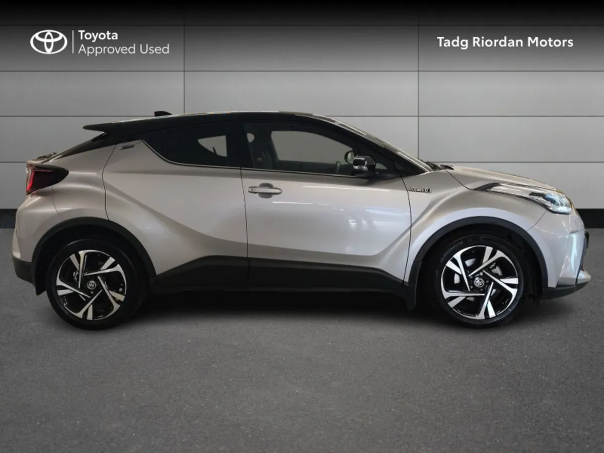 Toyota C-HR HYBRID SPORT BI-TONE - Image 3