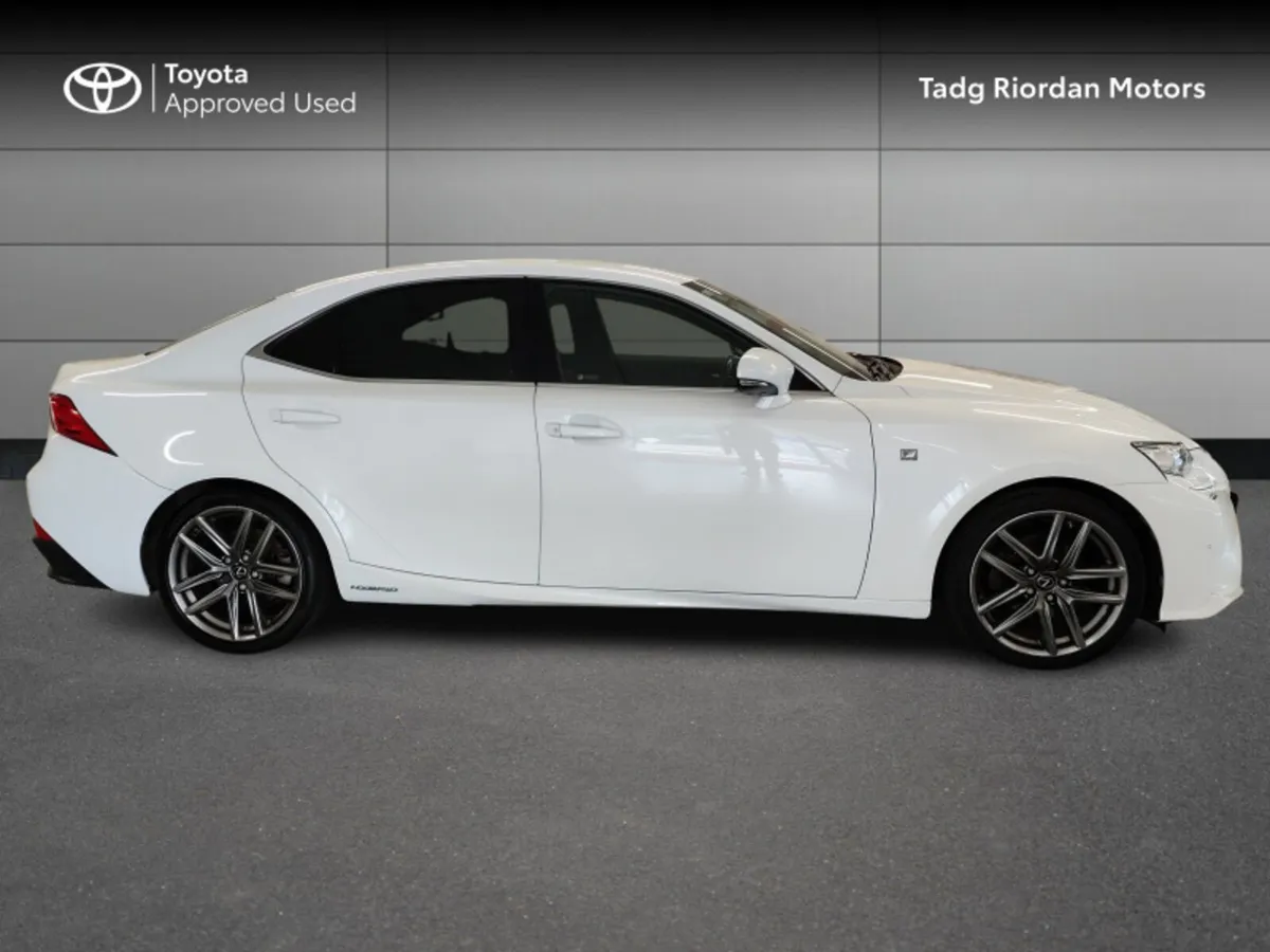 Lexus IS 2.5 F SPORT AUTO *PRICE REDUCTION* - Image 3