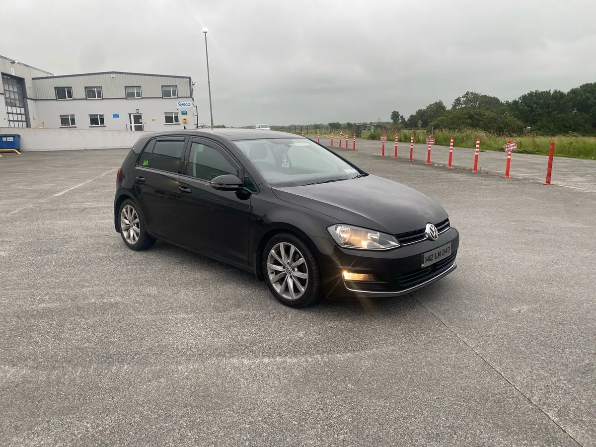 142 Volkwagen Golf 2.0GT - Image 1