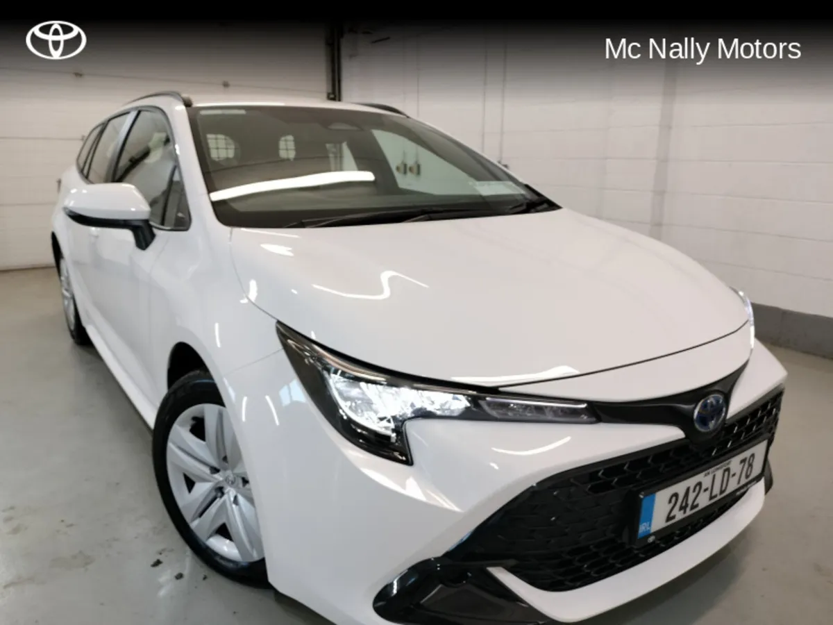 Toyota Corolla COMMERCIAL VAN HYBRID AUTO - Image 1