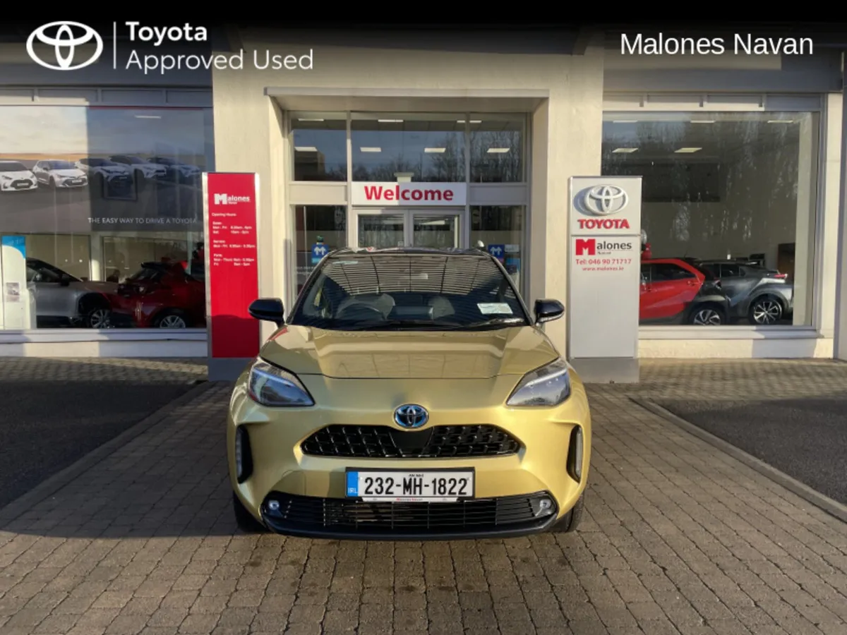 Toyota Yaris CROSS LUNA SPORT 4DR AUTO - Image 2