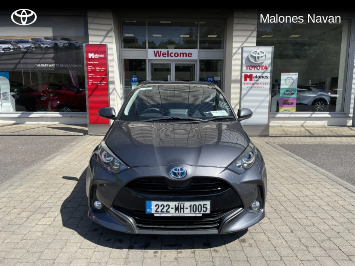 Toyota Yaris YARIS 1.5 HYBRID L/SPORT - Image 2