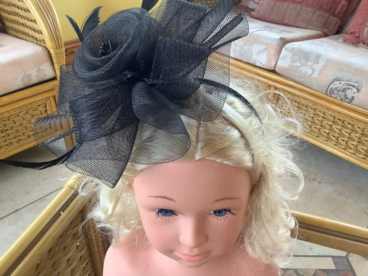 Hair fascinator Can be worn with clip or hairband - Image 1
