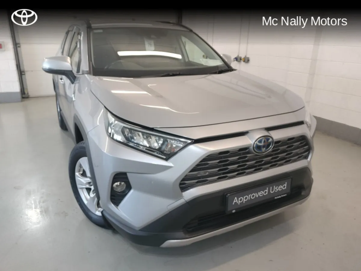 Toyota RAV4 HYBRID LUNA 2WD 4DR AUTO - Image 1