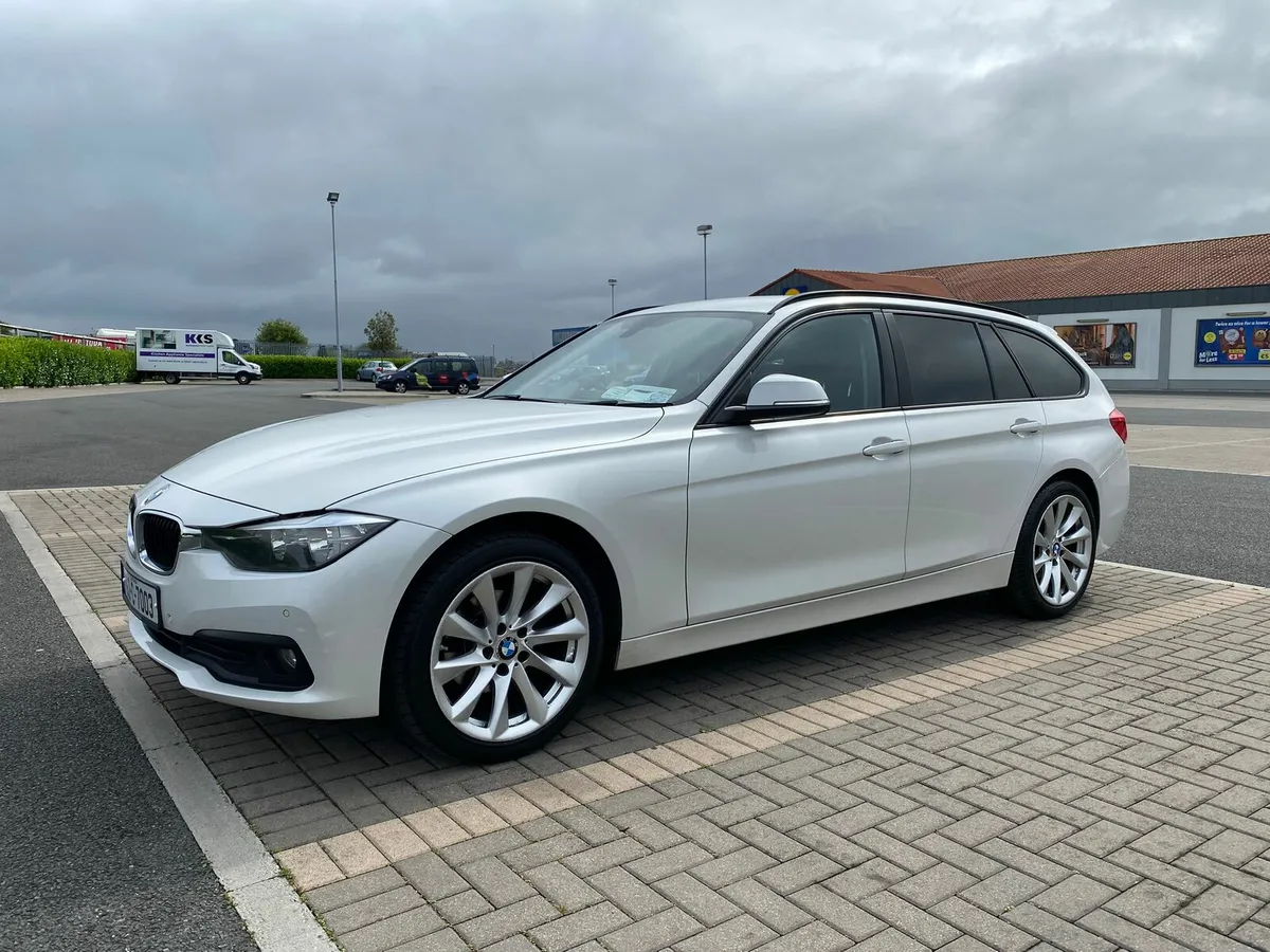 2016 BMW 318D Touring SE Automatic (NCT 10/2026) - Image 4