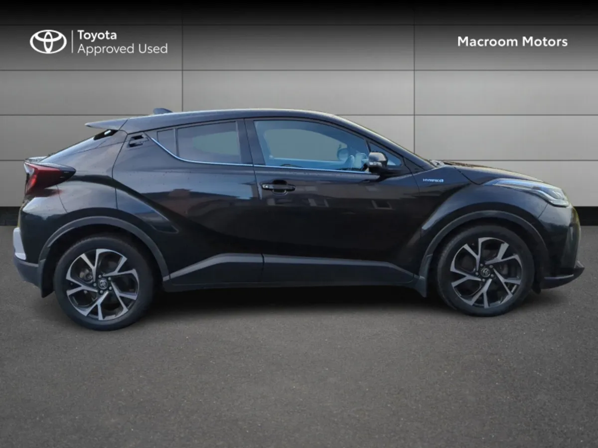 Toyota C-HR 1.8 HYBRID SPORTMONO 4DR SPORT AUTO - Image 3