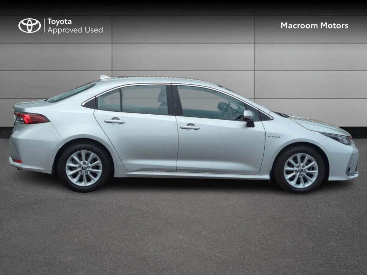 Toyota Corolla 1.8 - Image 3