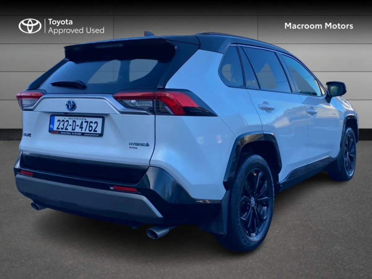 Toyota RAV4 RAV4 HYBRID SPORT - Image 2